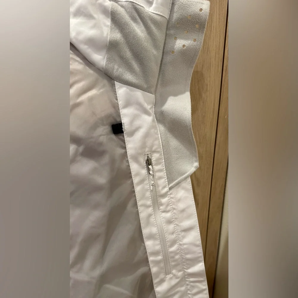 NWTs Obermeyer Cosima Down Ski Jacket. White. Sz. 12 - Picture 5 of 16